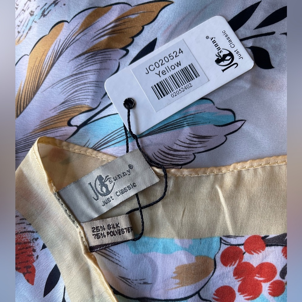 Just Classic Scarf NWT